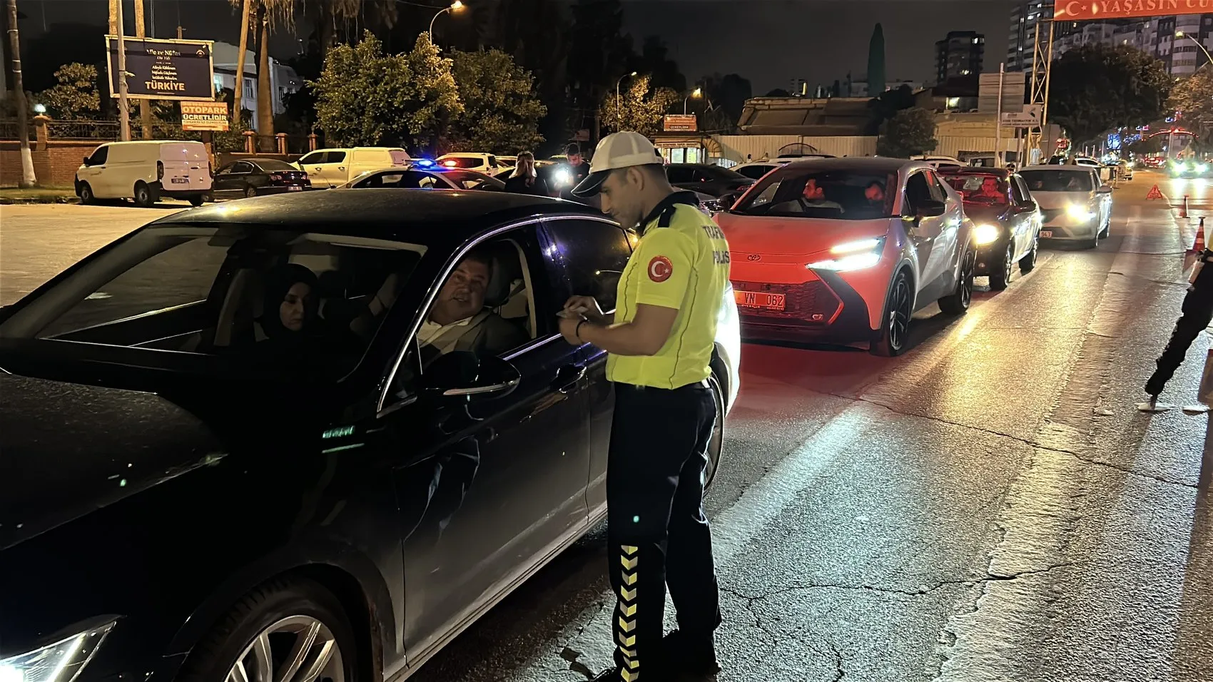 Adana yollarında sıkı denetim 126 sürücüye ceza kesildi