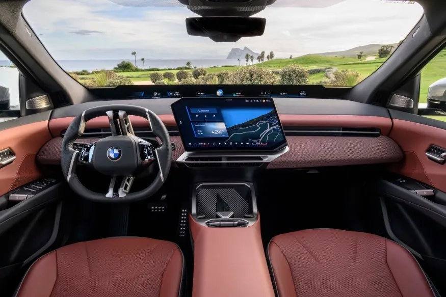 BMW, elektrik çarpma riski nedeniyle yeni iX3'ü geri çağırıyor