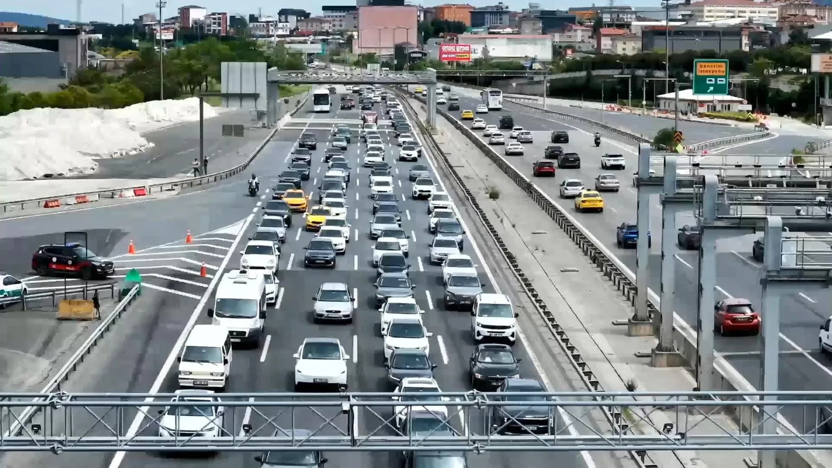 İstanbul yolunda bayram dönüşü çilesi başladı