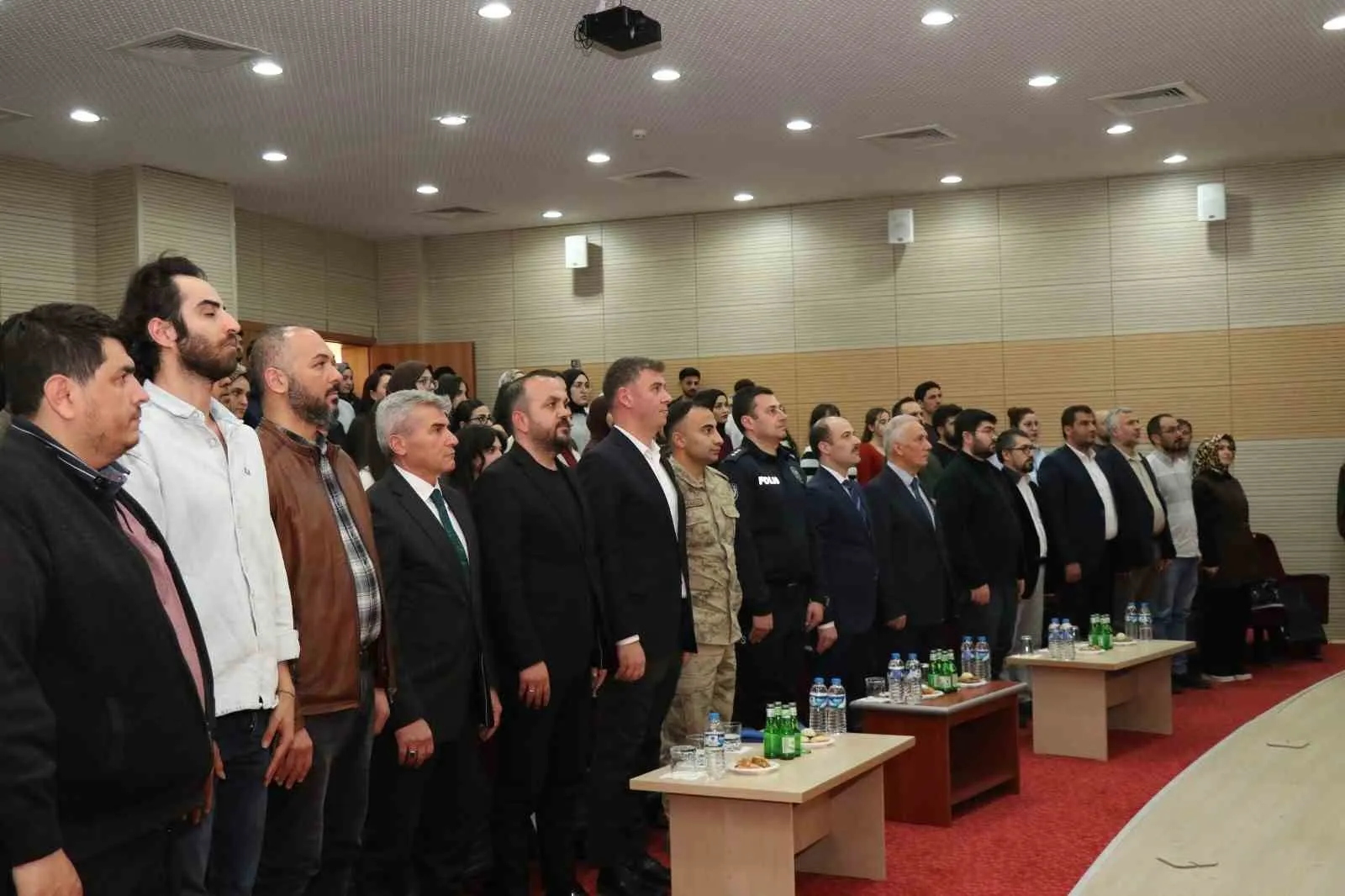 ATATÜRK ÜNİVERSİTESİ OLTU UYGULAMALI BİLİMLER FAKÜLTESİ "GELENEKSEL PROJE ZİRVESİ" YOĞUN İLE AÇILDI.