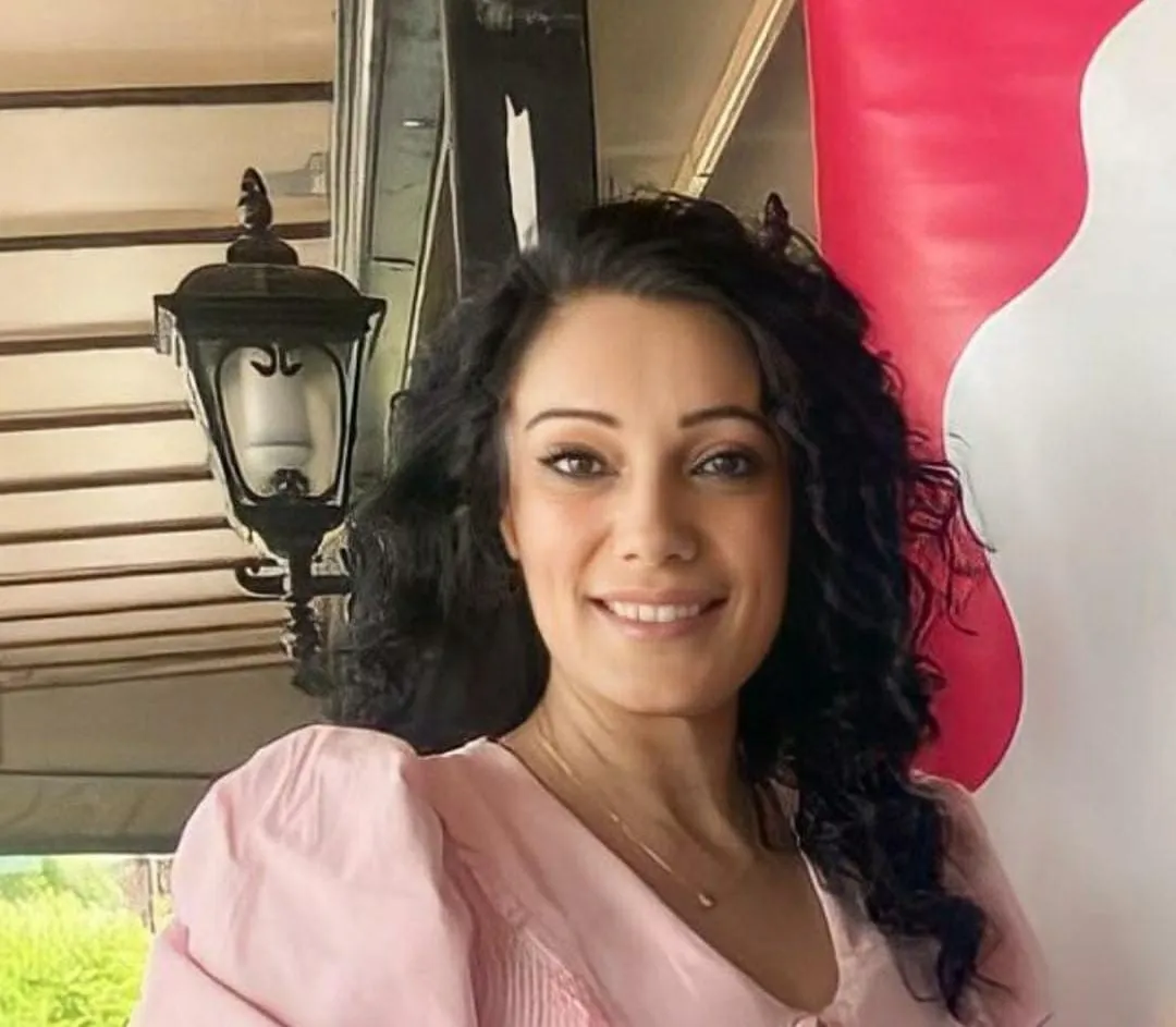 ÖZLEM AYNA.