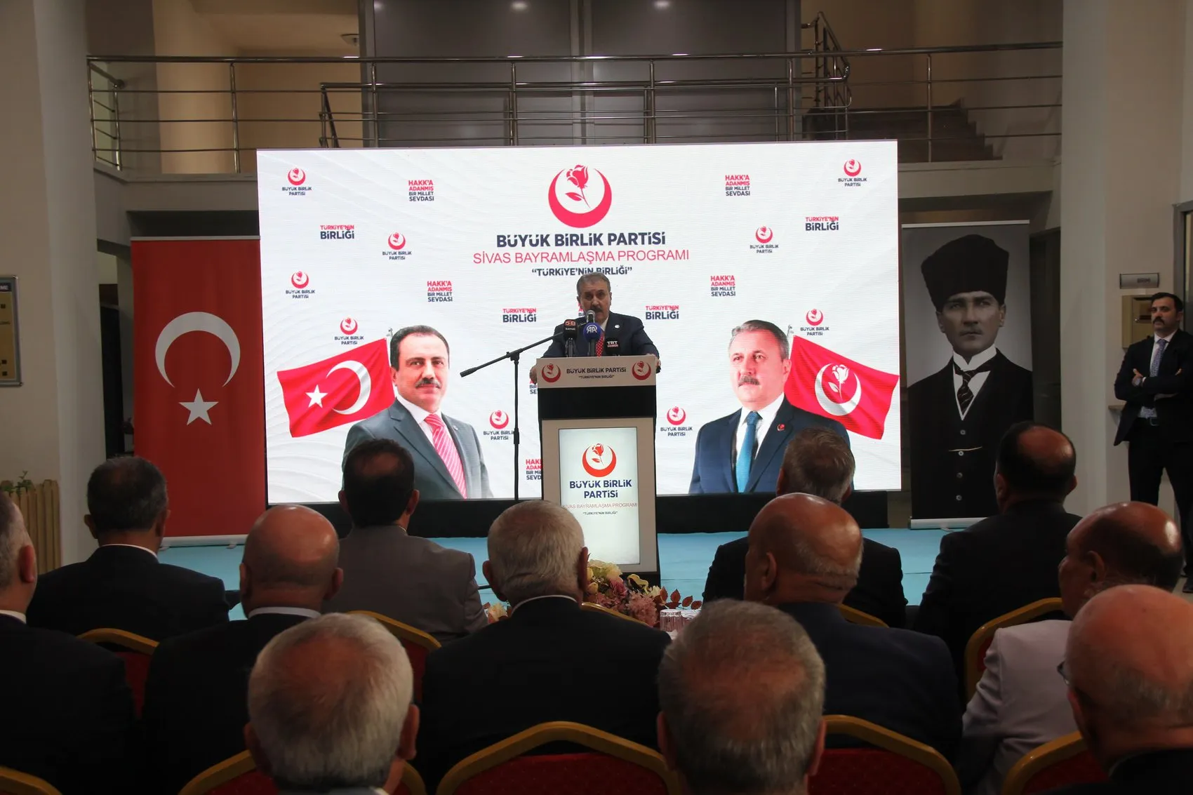BBP lideri Destici 33 yıllık temiz siyaset iddiasını yineledi