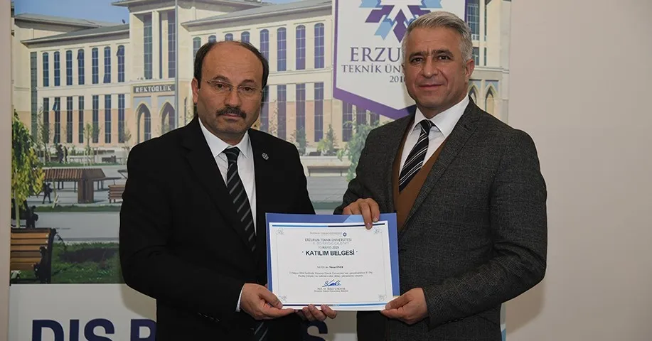 ERZURUM TEKNİK ÜNİVERSİTESİ’NDE (ETÜ), ÜNİVERSİTE-KAMU-YEREL YÖNETİM VE SİVİL TOPLUM İŞ BİRLİĞİNİ GÜÇLENDİRMEK, EĞİTİMDEN ARAŞTIRMAYA KADAR BİRÇOK ALANDA ORTAK AKIL MEKANİZMASINI GELİŞTİRMEK AMACIYLA “II. DIŞ PAYDAŞ ÇALIŞTAYI” GERÇEKLEŞTİRİLDİ.