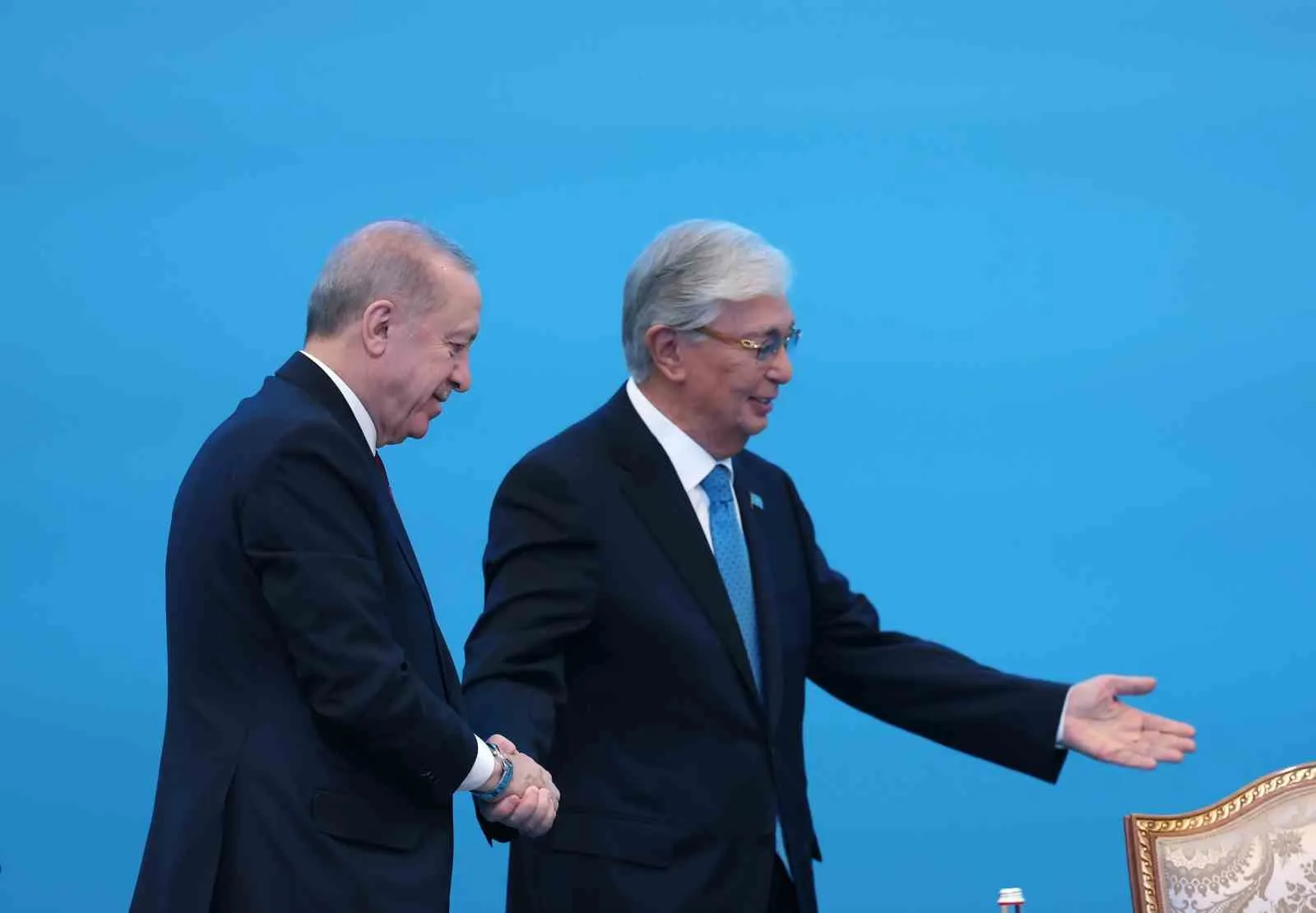 CUMHURBAŞKANI RECEP TAYYİP ERDOĞAN'IN ASTANA ZİYARETİ ÇERÇEVESİNDE TÜRKİYE İLE KAZAKİSTAN ARASINDA 13 ANLAŞMA İMZALANDI.