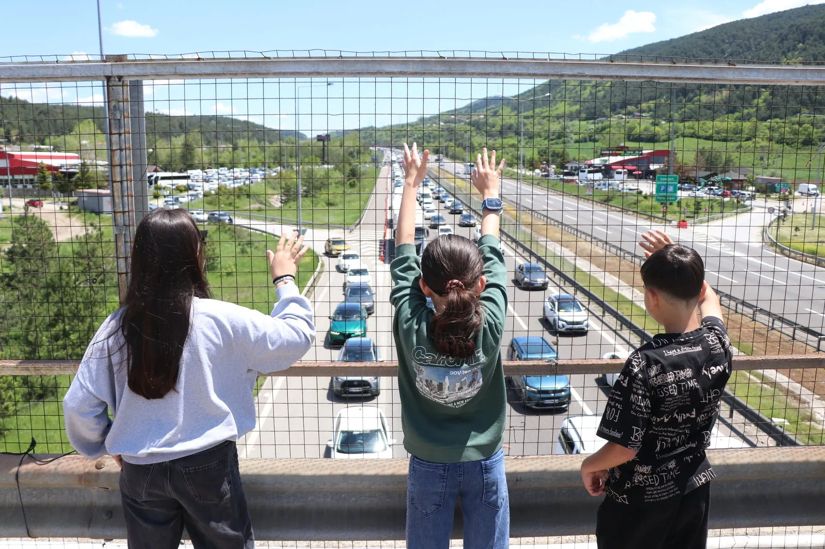 Bayram dönüşü Bolu geçişinde trafik İstanbul yönünde kilitlendi