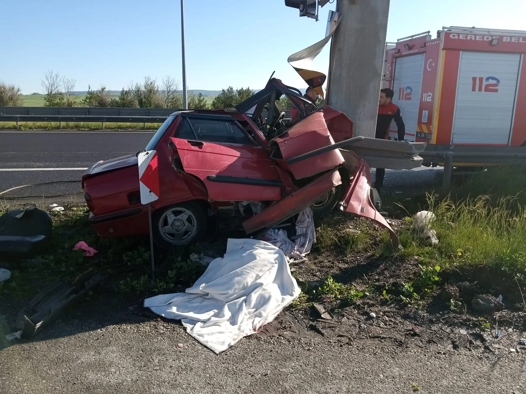 Bolu'da otoyolda feci kaza Anne ve baba hayatını kaybetti