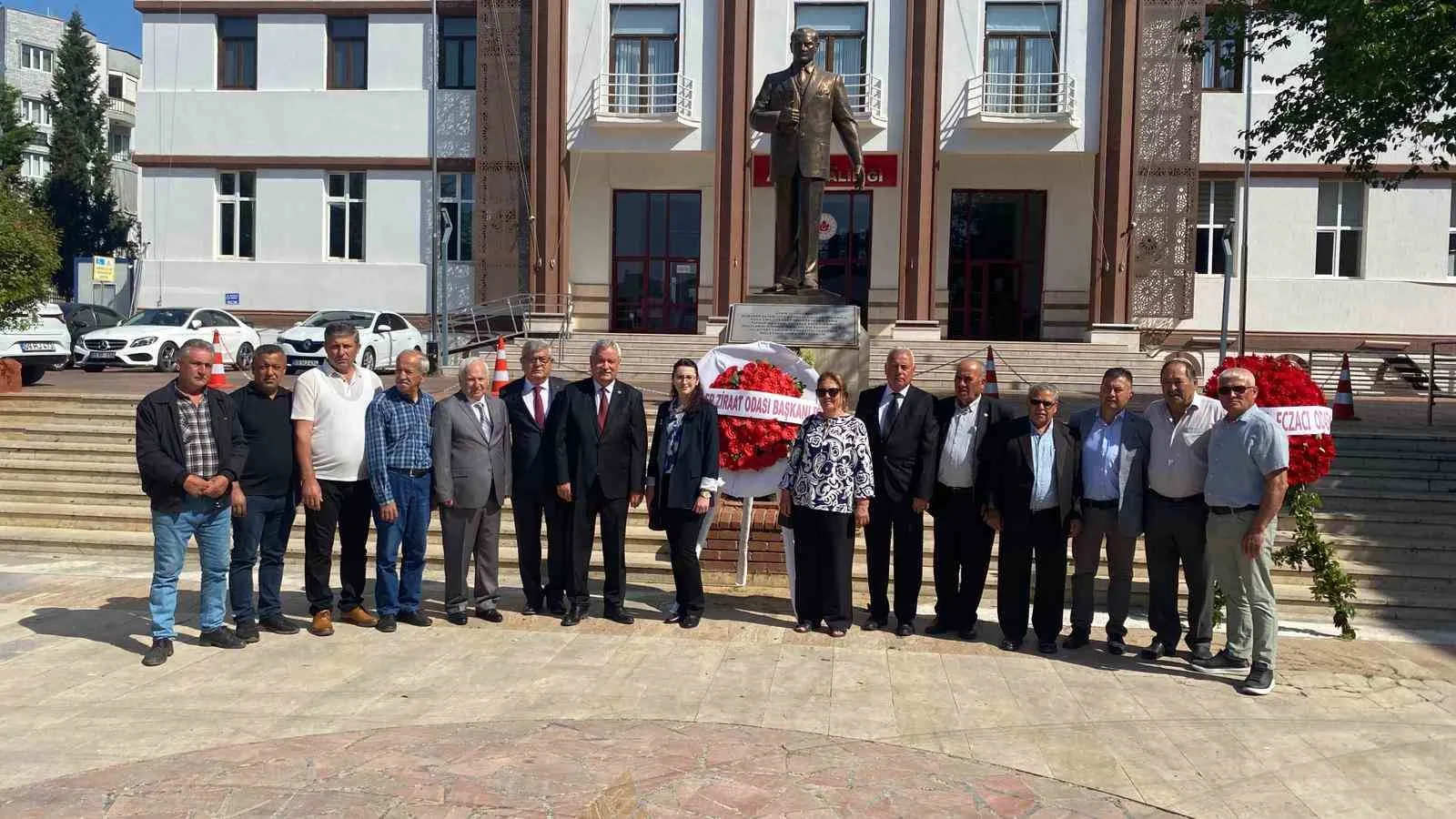AYDIN’DA ÇİFTÇİLER GÜNLERİNİ KUTLUYOR