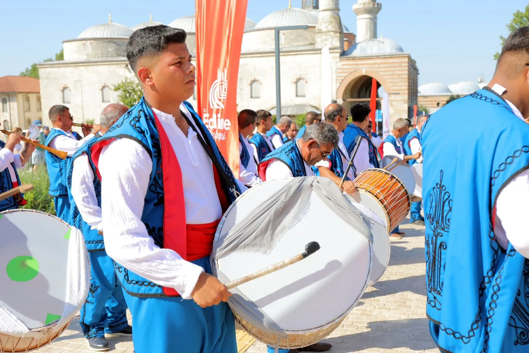 Er meydanında sezon açıldı