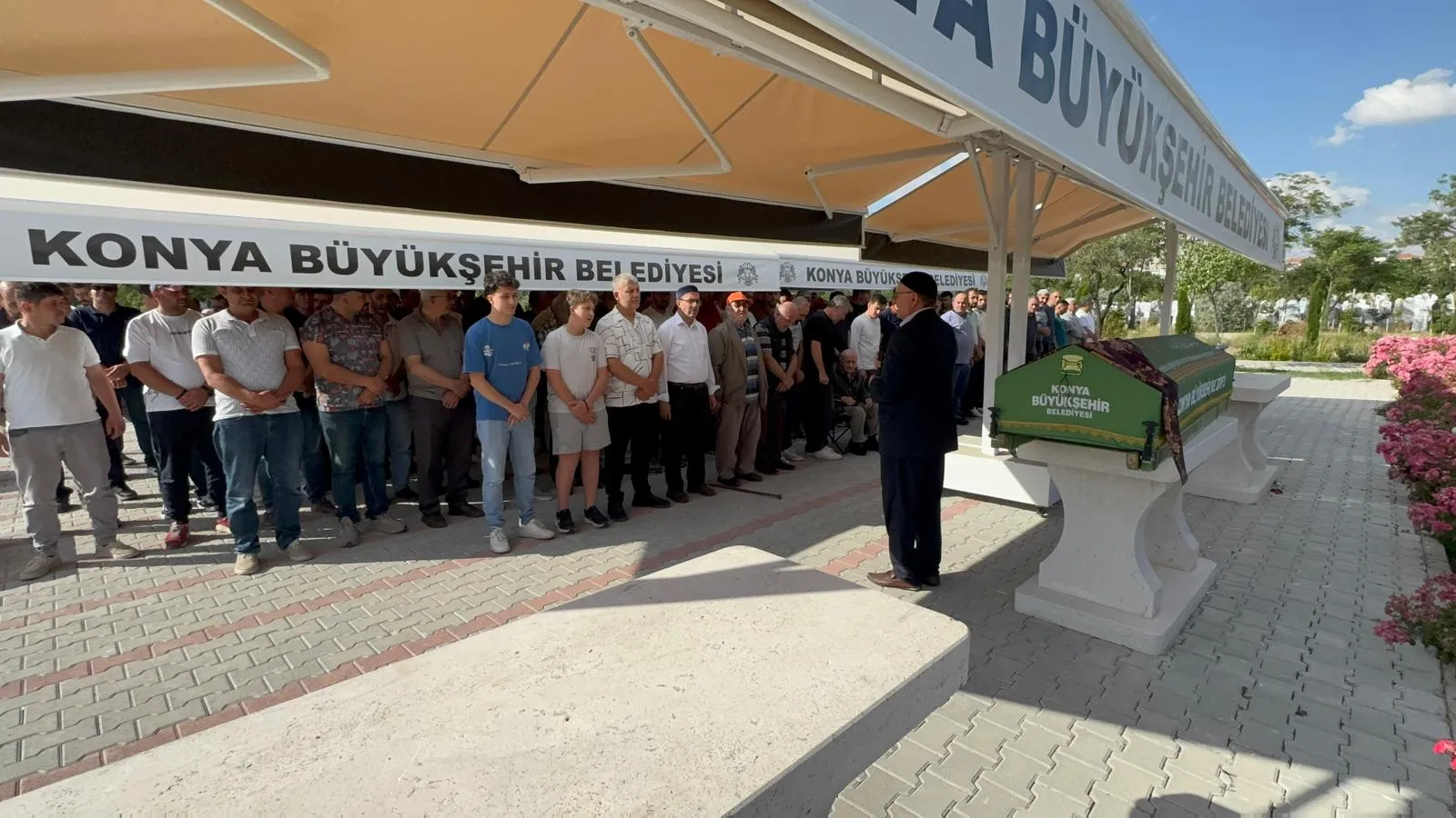 Isparta'daki acı kazanın kurbanları Konya'da son yolculuğuna uğurlanıyor