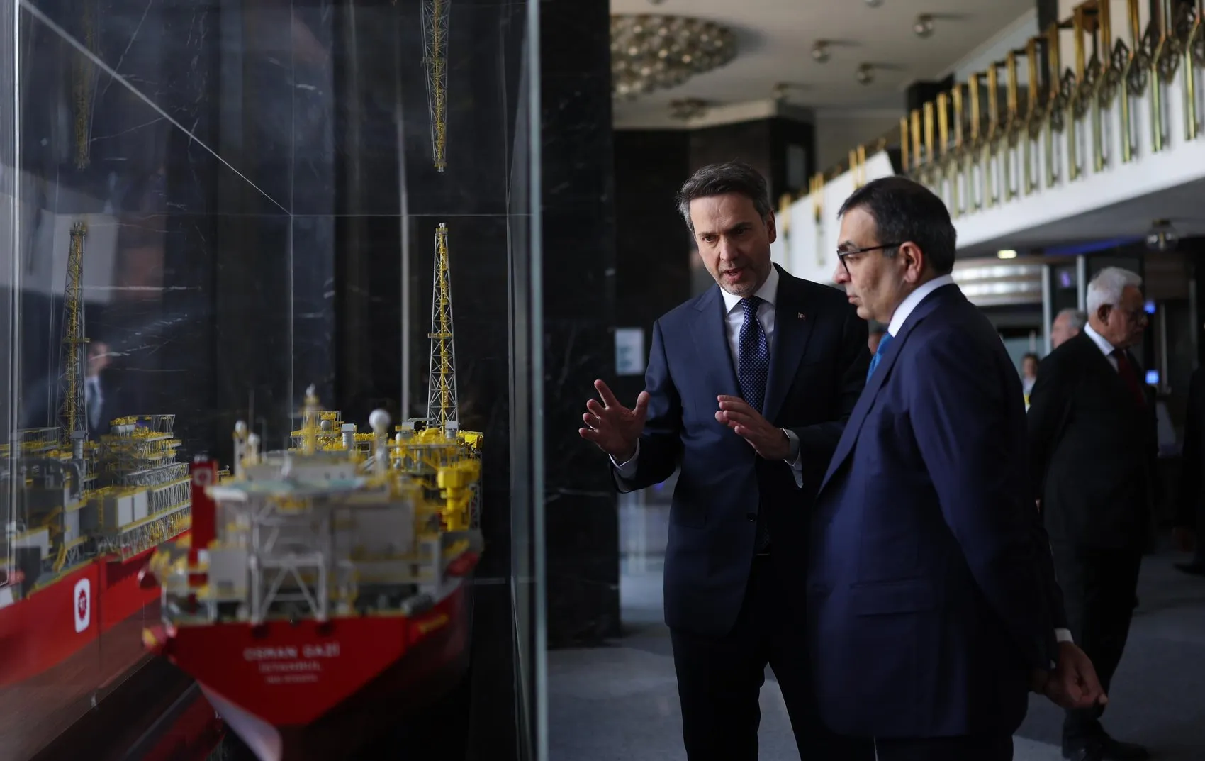 Türkiye ve Pakistan enerji masasında buluştu