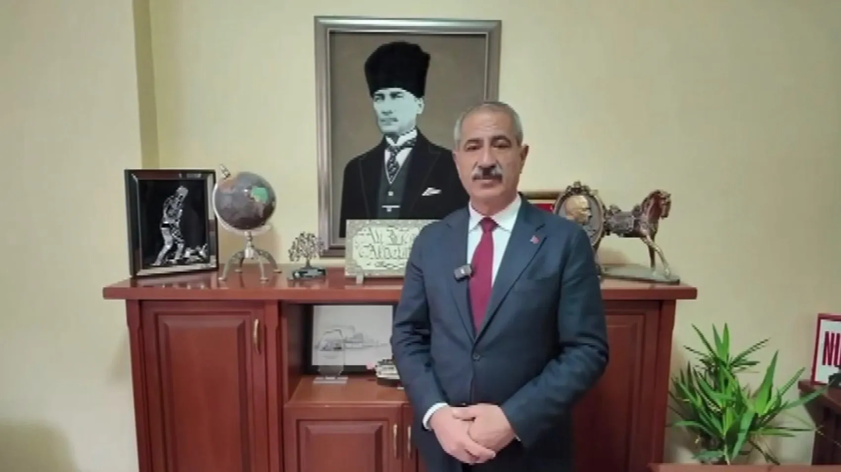 Adalar Belediyesinde rüşvet operasyonu Başkan Akpolat gözaltında