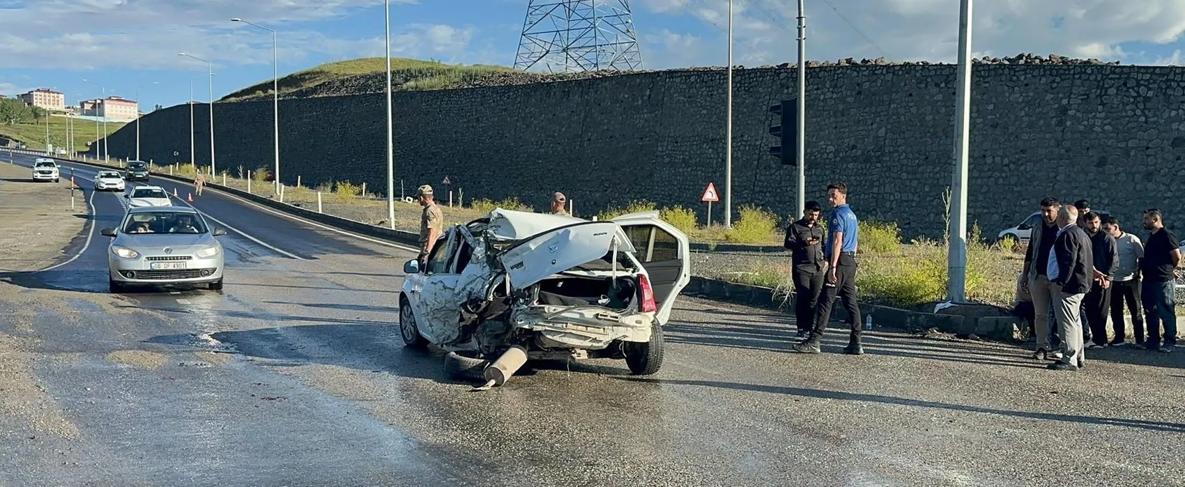 Ağrı yollarında peş peşe acı kazalar