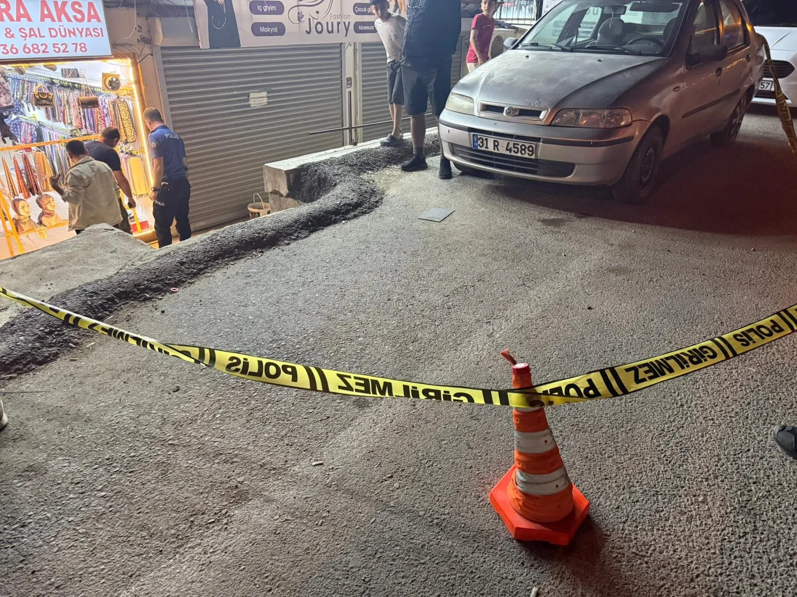 Reyhanlı'da gece yarısı iş yerine silahlı baskın
