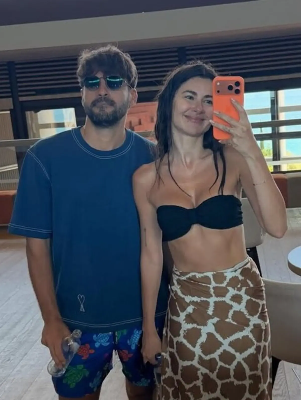 Daha 17 nin Şebnem i Nesrin Cavadzade balayı pozlarıyla gündemde! Beğeni yağdı 4