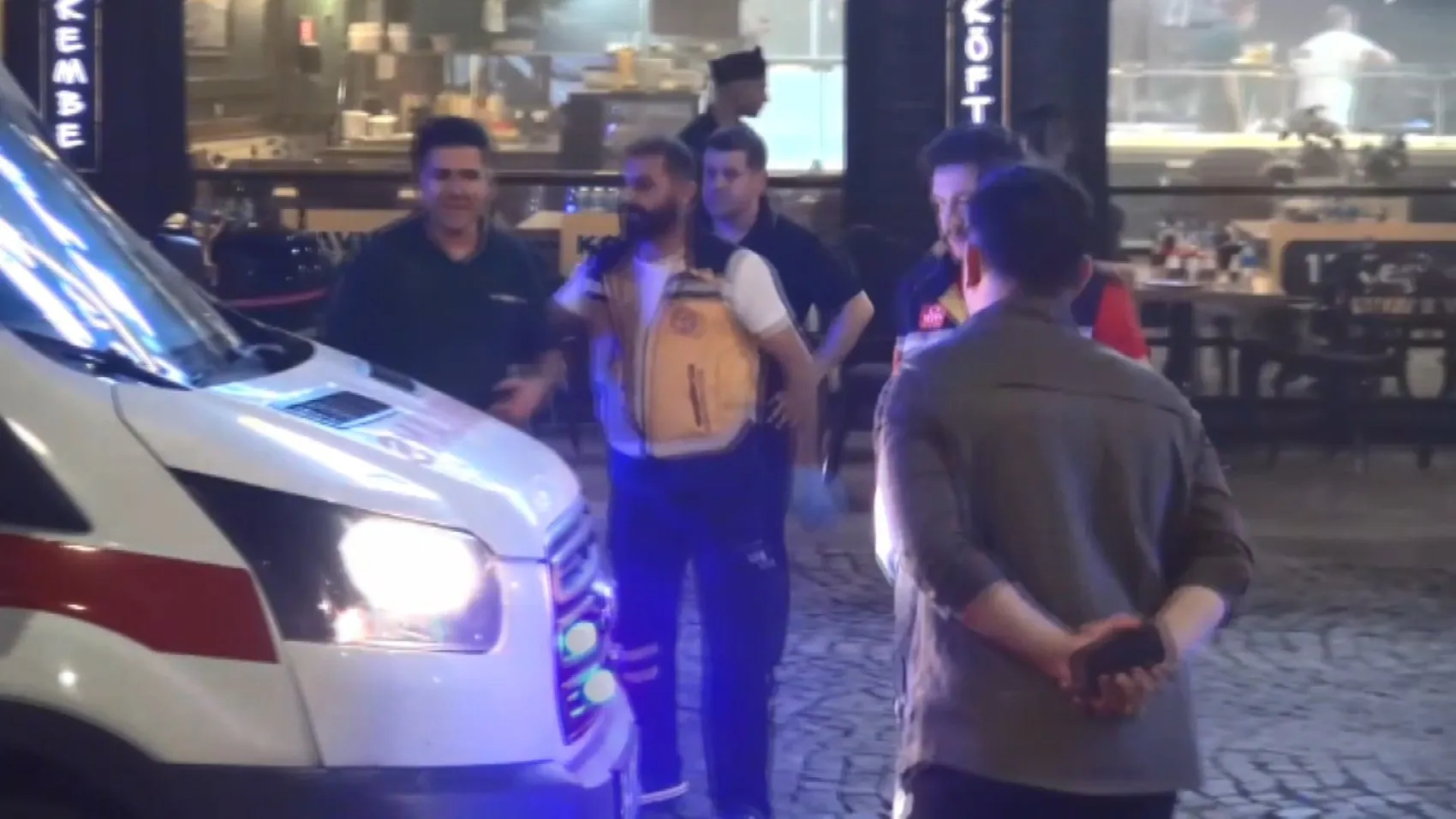 Silivri’de gece yarısı restoran yangını