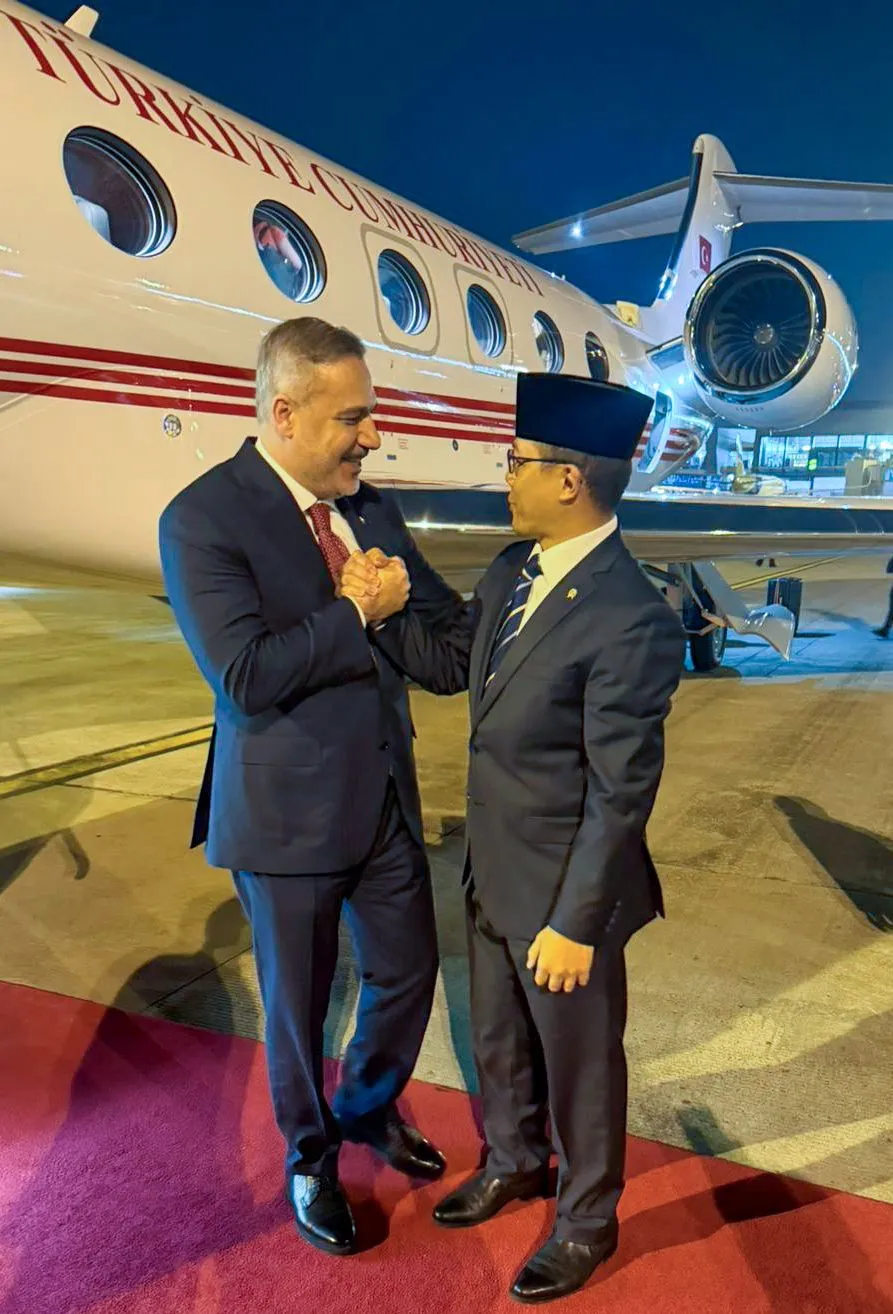 Hakan Fidan Endonezya mesaisine başladı
