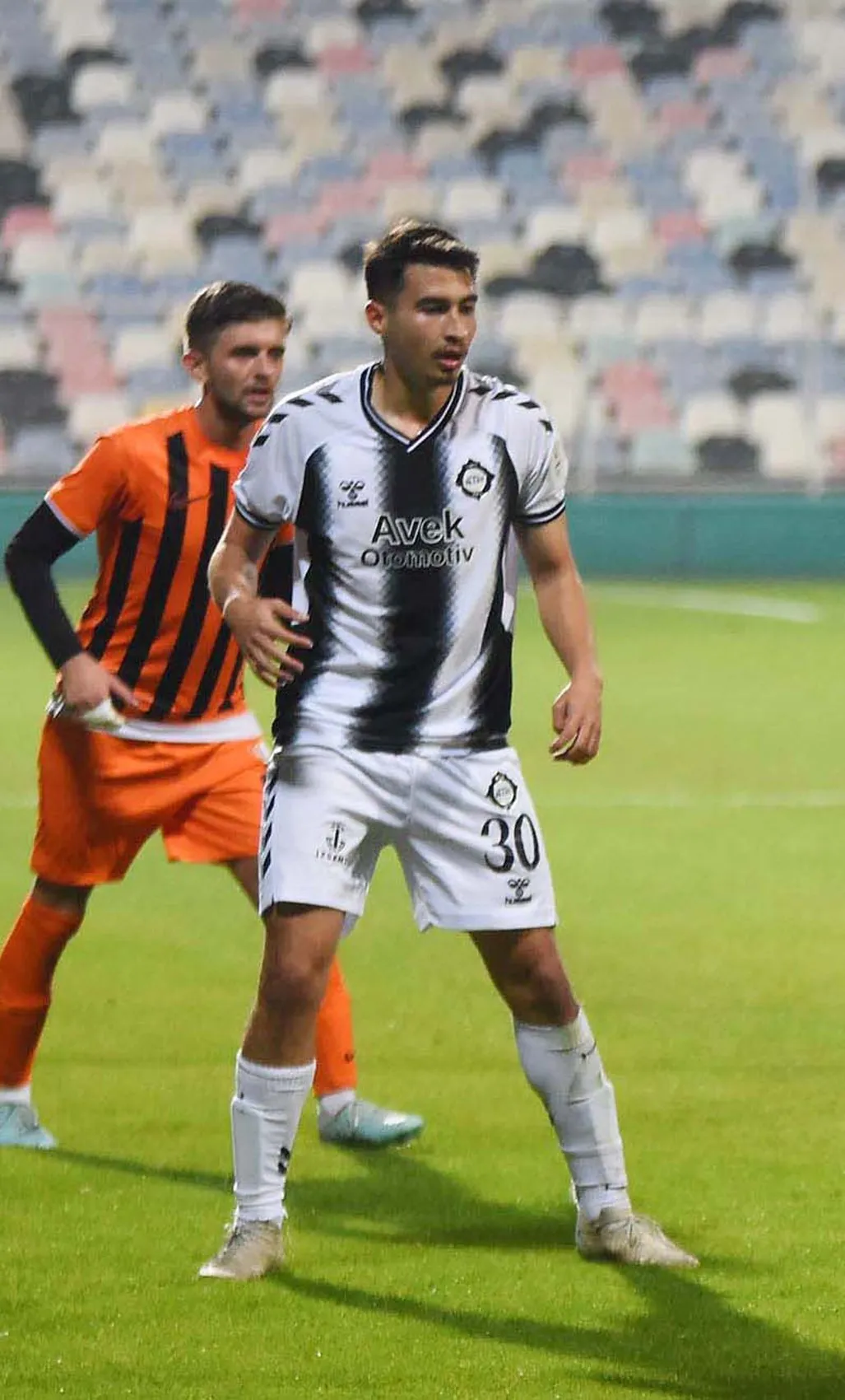 Altay yeni sezon hazırlıklarına büyük eksiklerle başlıyor