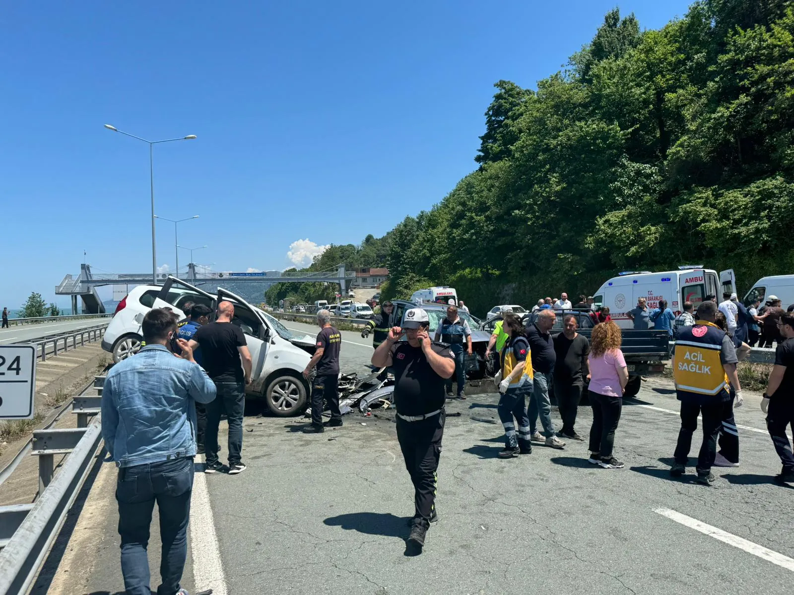 Rize’de ters yöne giren araç faciaya yol açtı
