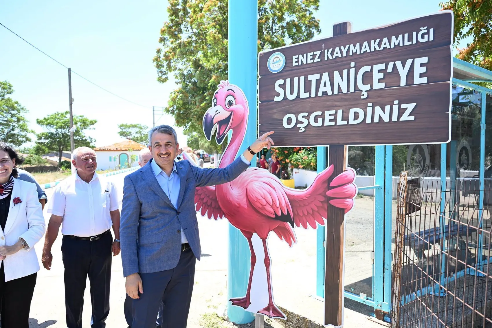 Saros kıyısındaki Sultaniçe köyü rengarenk bir çehreye kavuştu