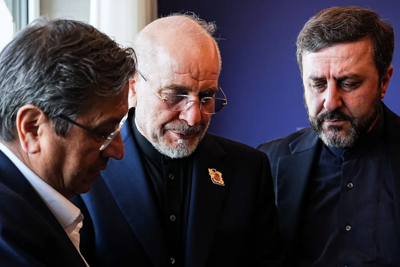ABD ve İran İsviçre'de masaya oturdu