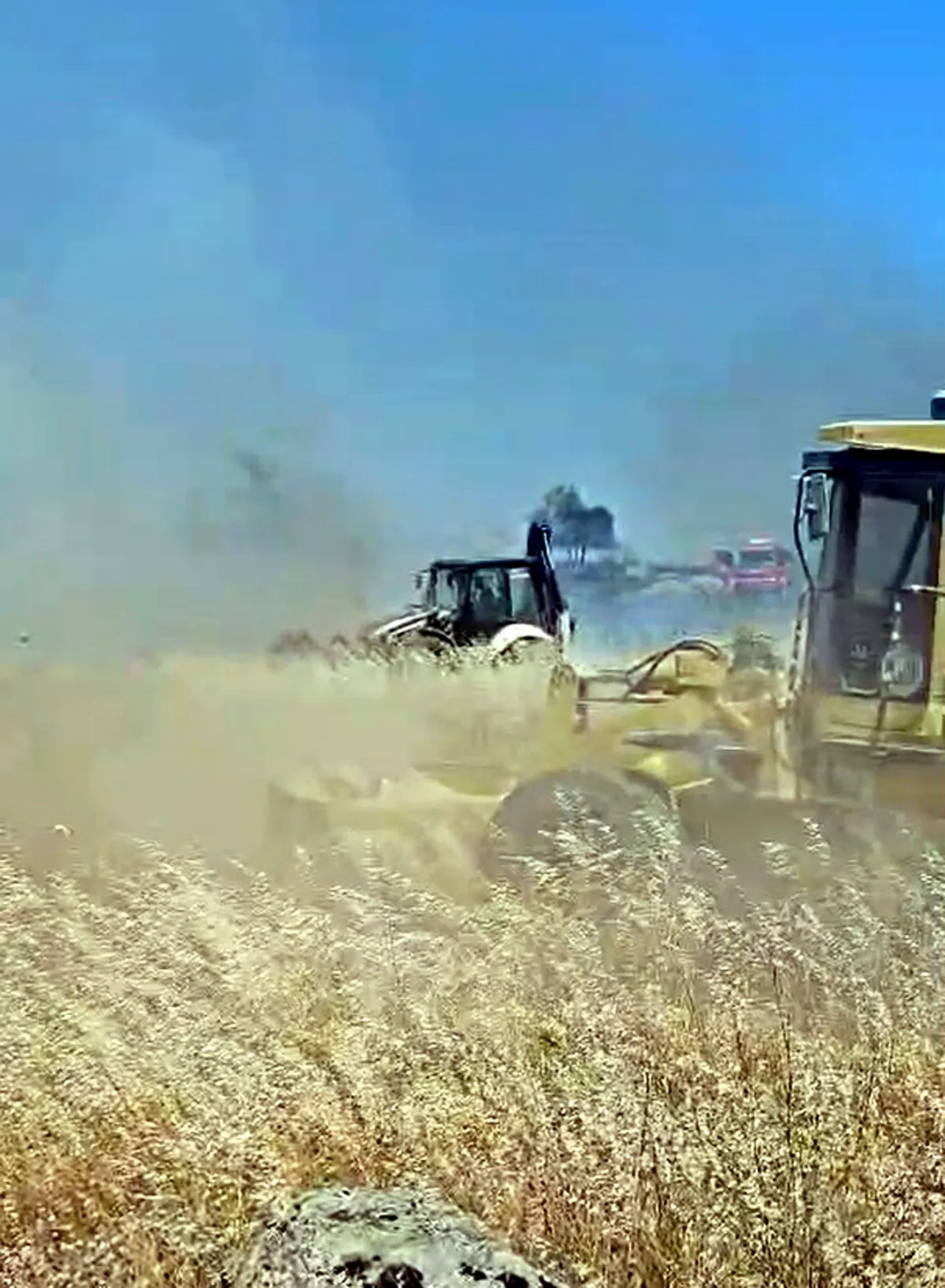 Edirne Lalapaşa'da büyük yangın 200 dekar alanı küle çevirdi