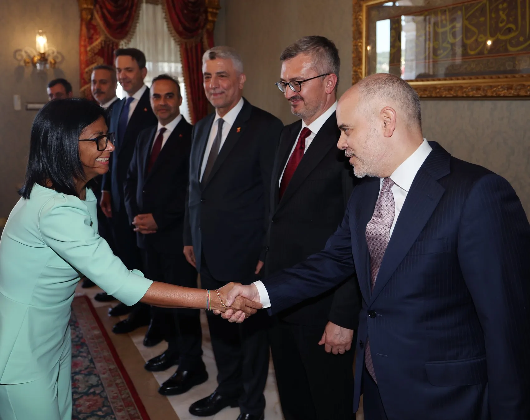 Erdoğan Dolmabahçe’de Venezuela heyetini ağırladı