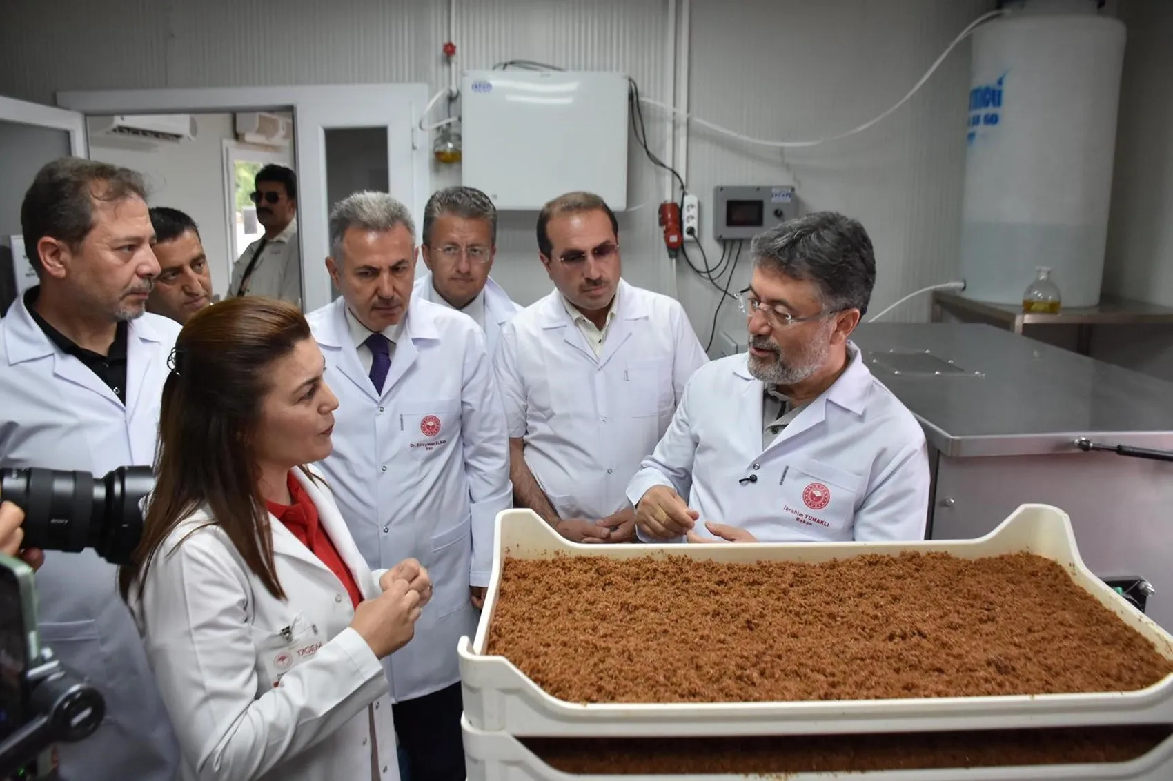 Tarımda ilaç devri bitiyor Kısır böceklerle mücadele dönemi başladı