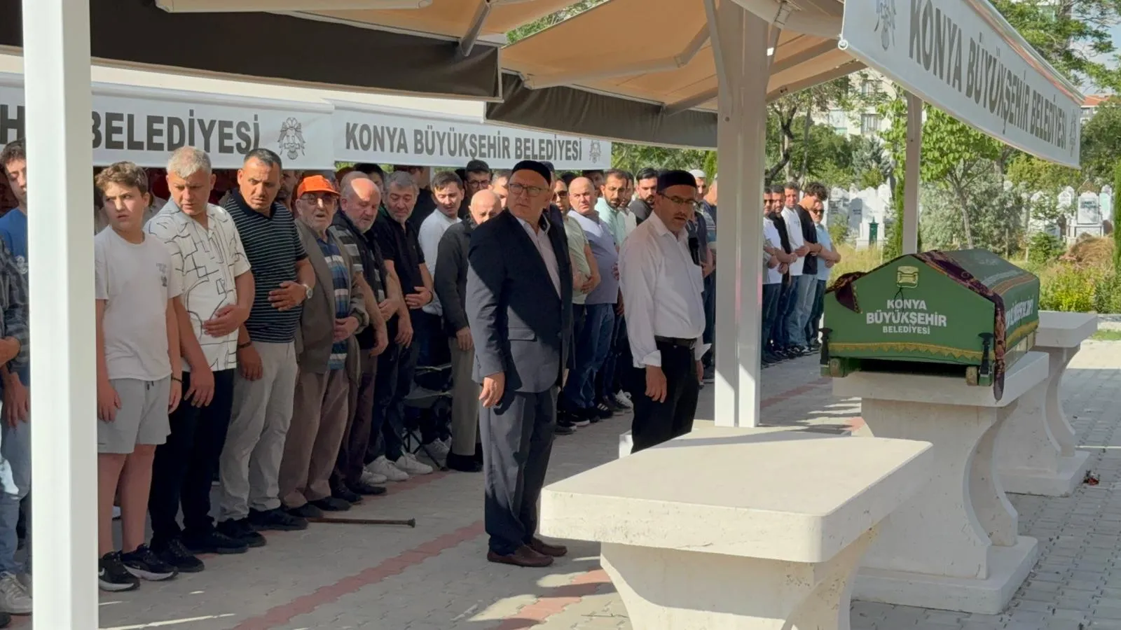 Isparta'daki acı kazanın kurbanları Konya'da son yolculuğuna uğurlanıyor