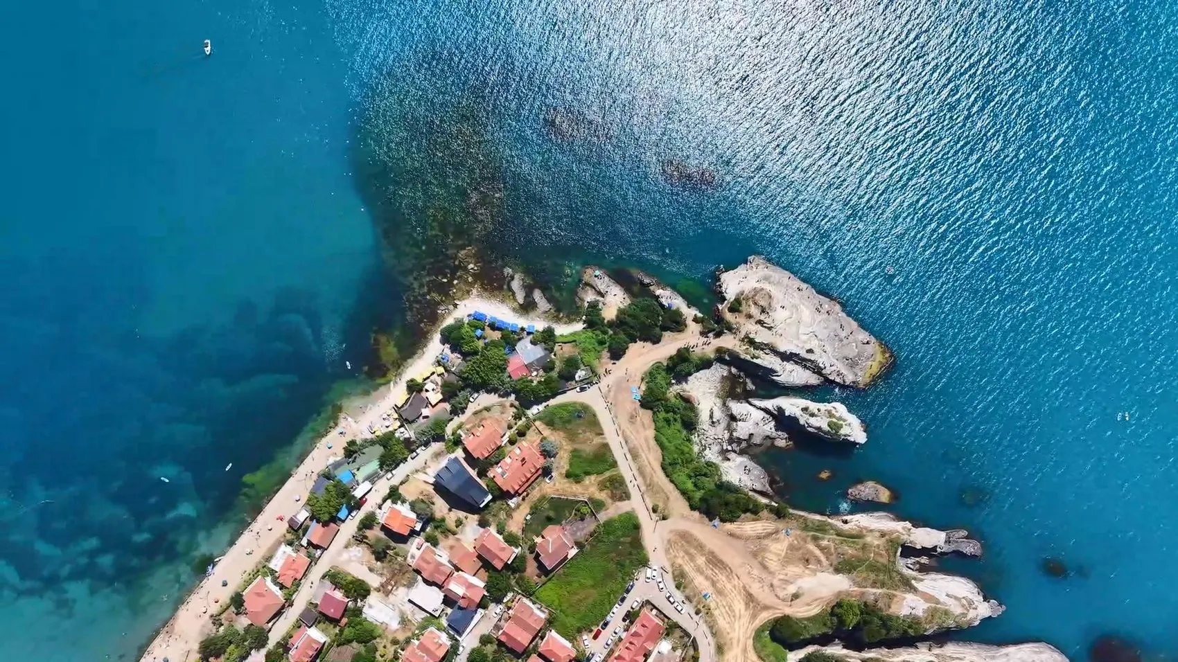 Kandıra kıyılarında denizin rengi neden değişti?