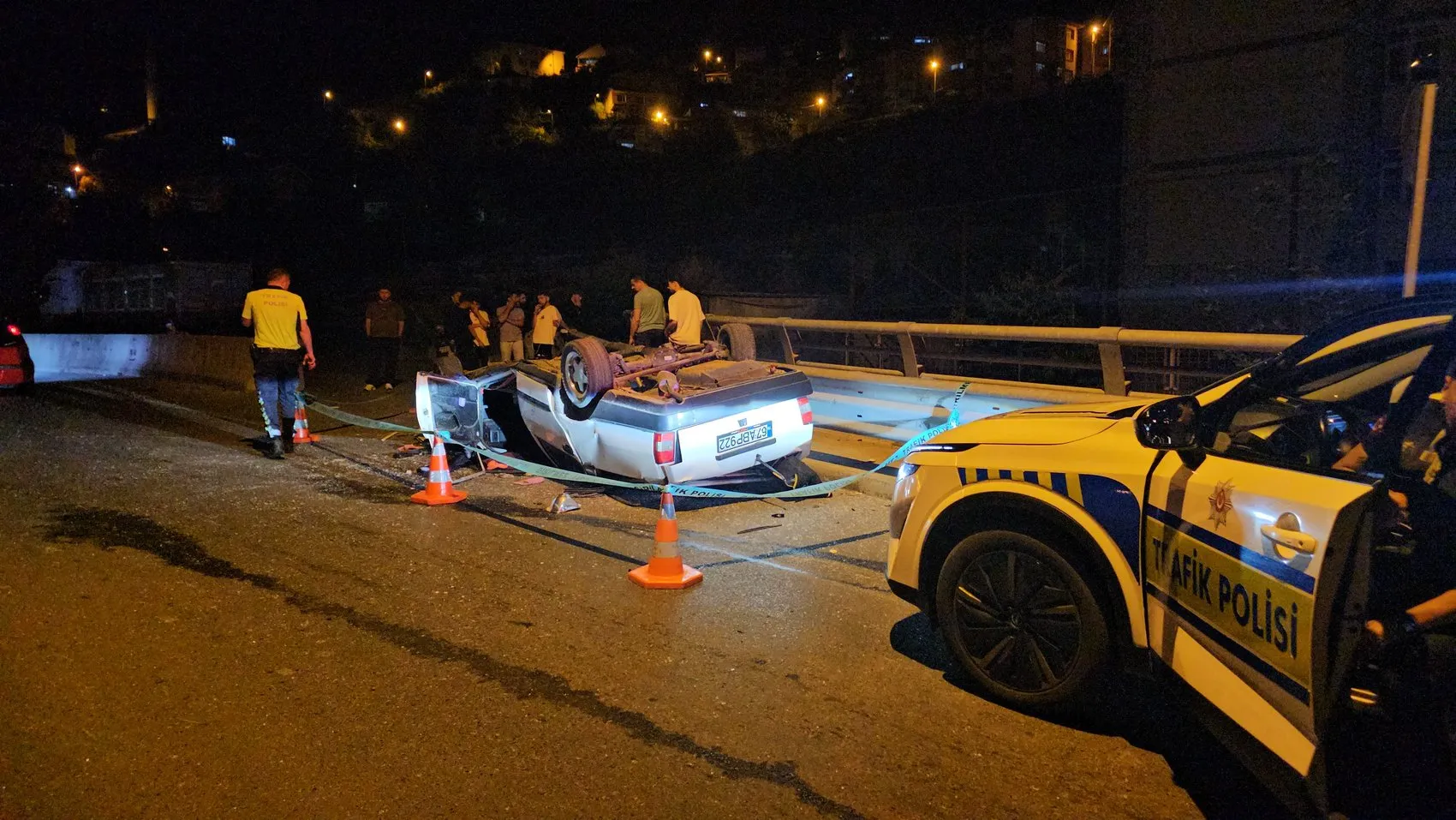 Zonguldak'ta tünel çıkışında feci kaza Sürücü araçtan fırladı