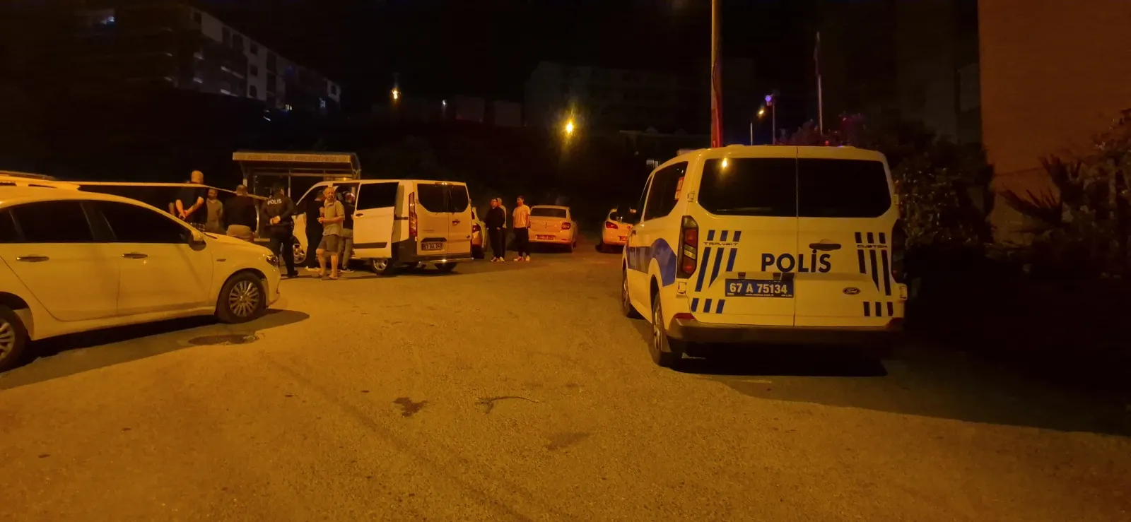 Ereğli sokaklarında gece yarısı silahlı saldırı dehşeti