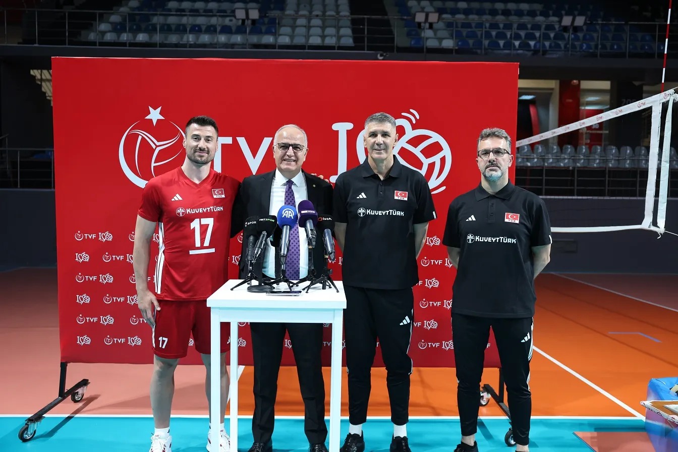 Filenin Efeleri yeni sezon için parkeye iniyor