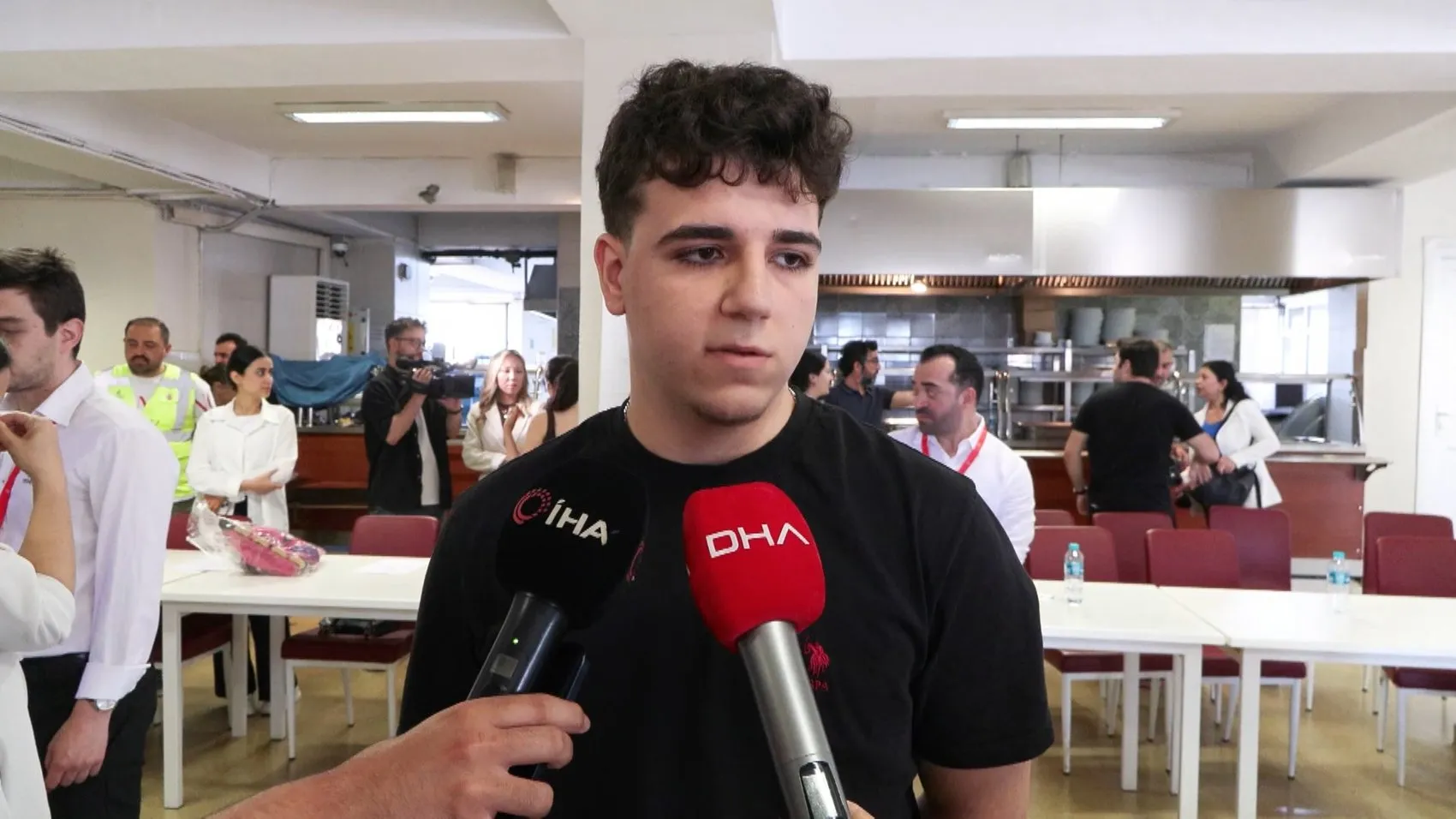 İETT araçlarında unutulan binlerce eşya sahibini bulamadı, ihalede satıldı