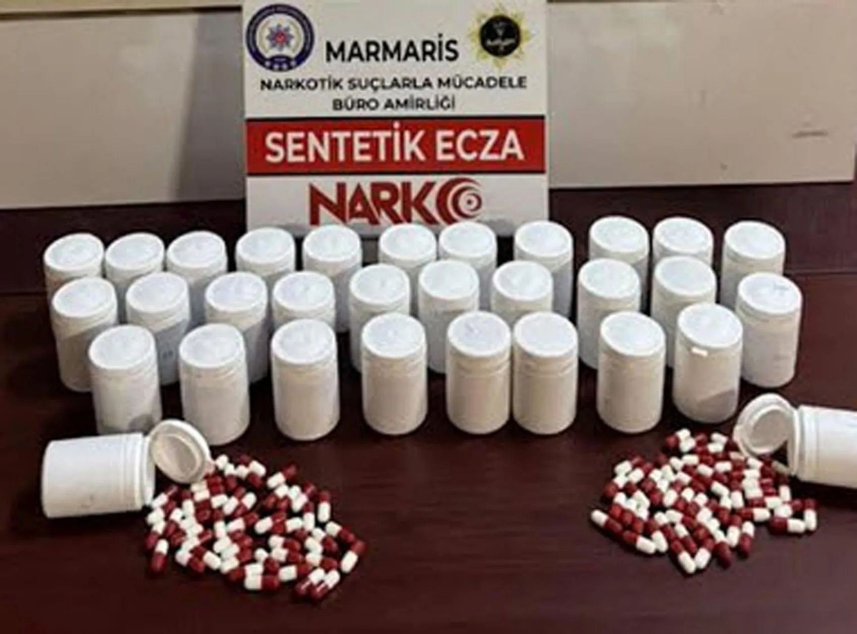 Muğla polisi Bodrum ve Marmaris'te uyuşturucu ağını çökertti