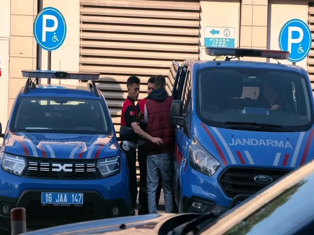 İnegöl’de dev narkotik operasyonu 58 kişi cezaevine gönderildi
