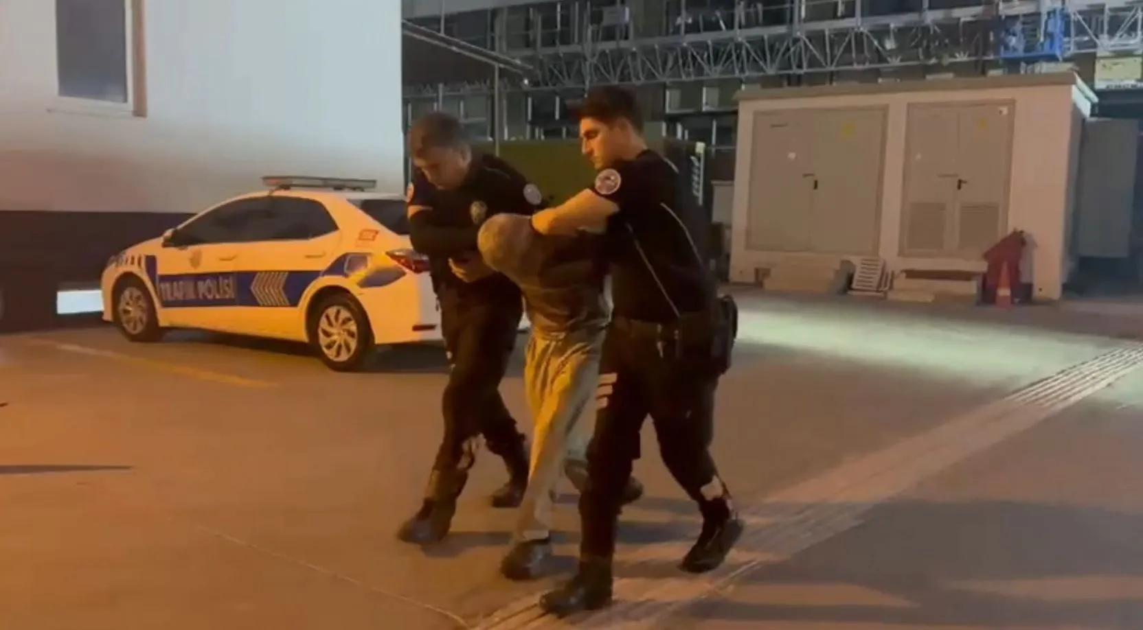 Hatay'da polisten kaçan hükümlünün üzerinden uyuşturucu çıktı