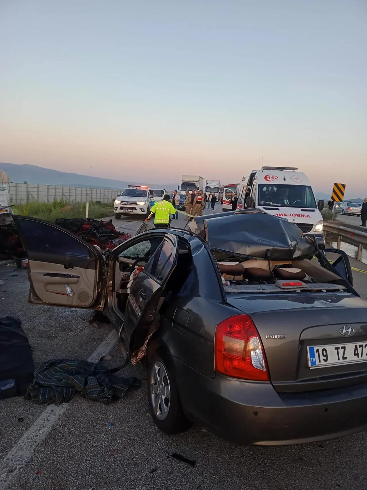 Erzurum yolunda acı kaza 3 kişi hayatını kaybetti