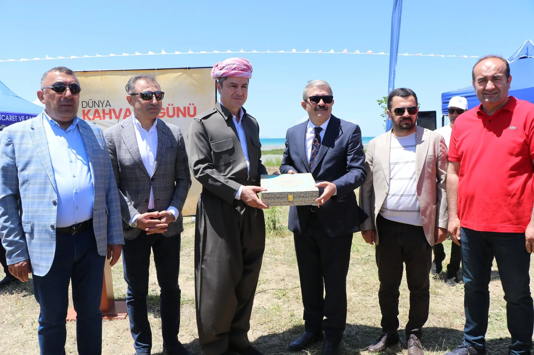 Van Gölü kıyısında binlerce yıllık kahvaltı mirası buluştu