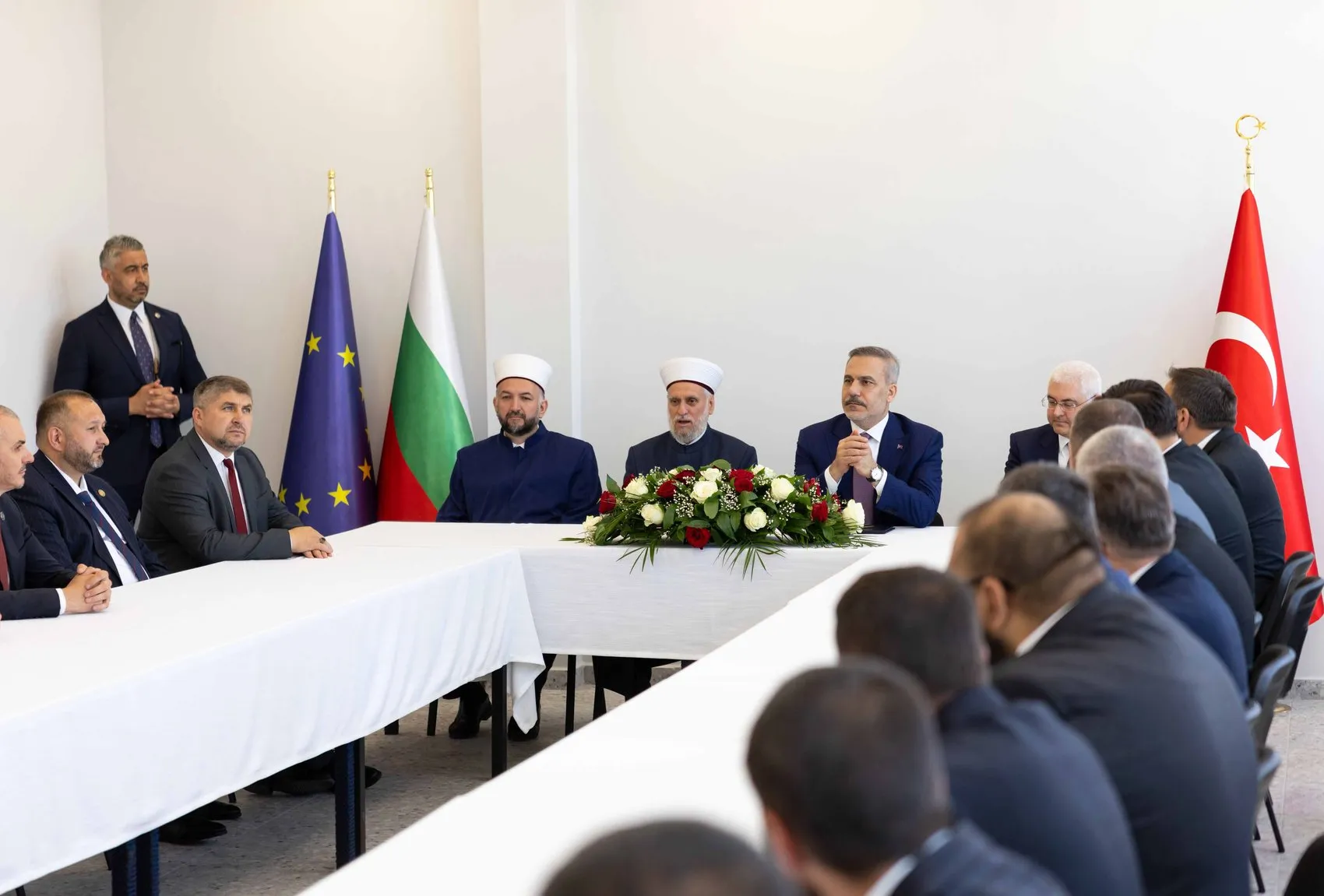 Dışişleri Bakanı Hakan Fidan Sofya’da mezuniyet törenine katıldı