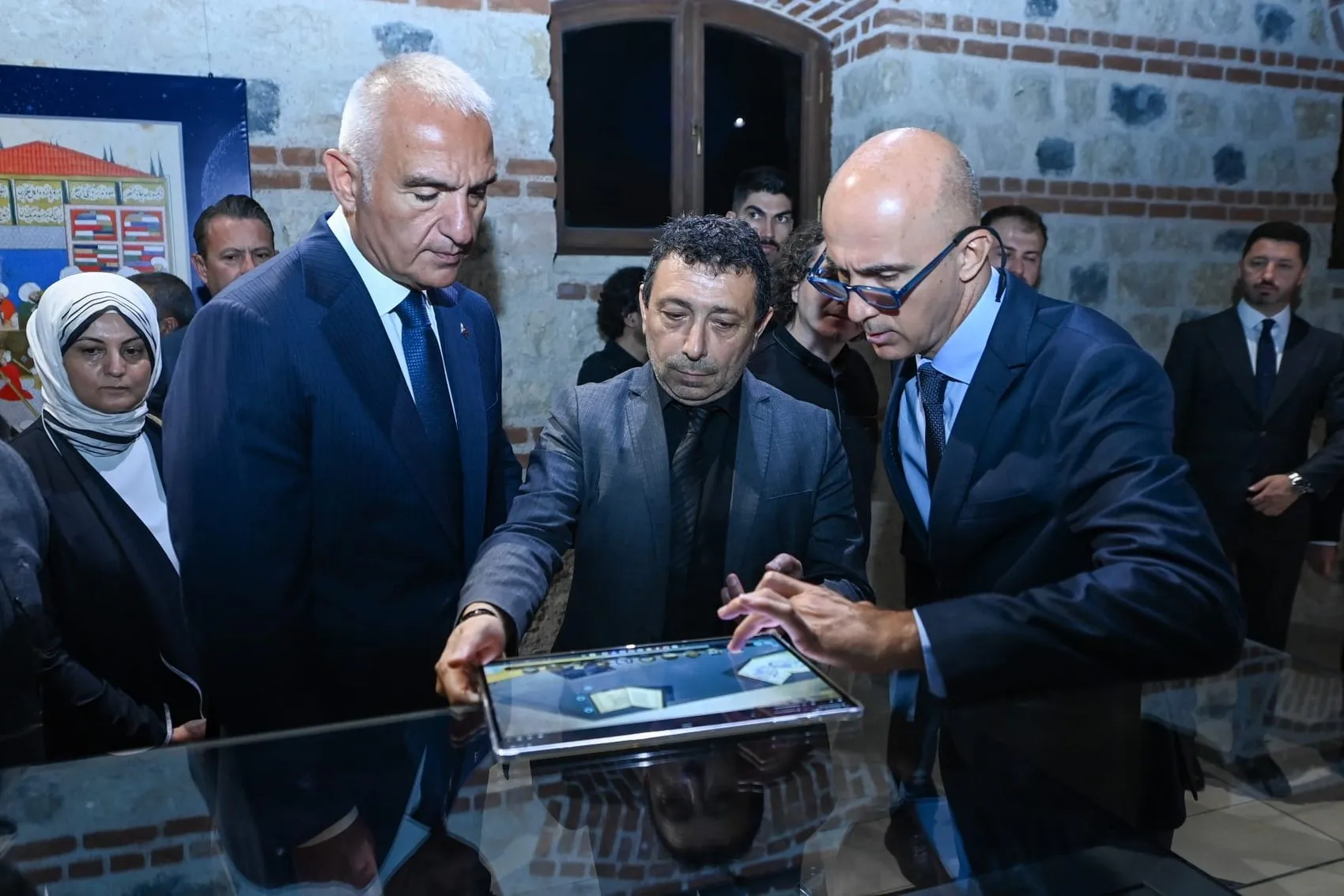 Osmanlı bilim mirasını anlatan Gökküre sergisi ziyarete açıldı