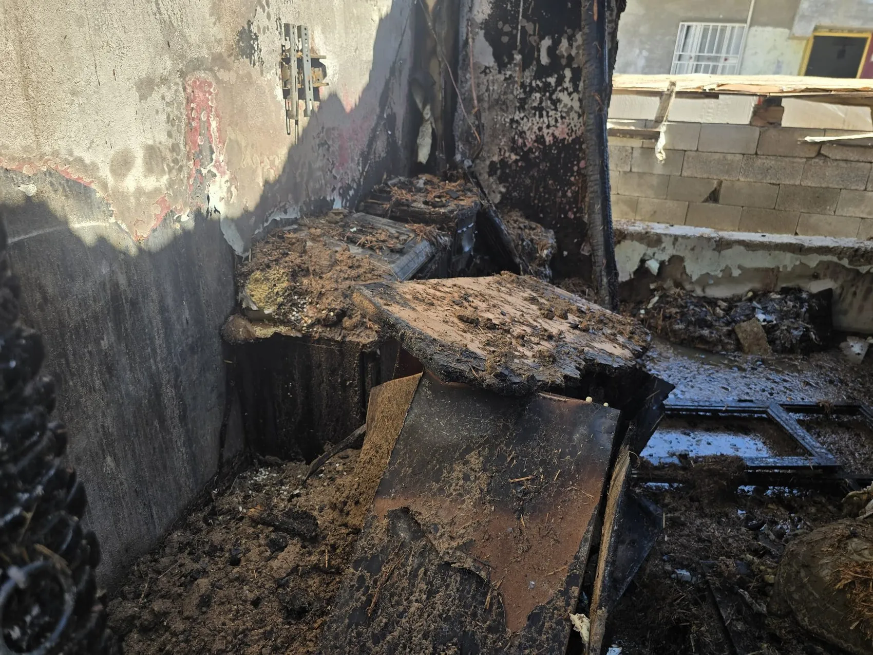 Mardin'de ev yangını faciası 7 yaşındaki Melike hayatını kaybetti