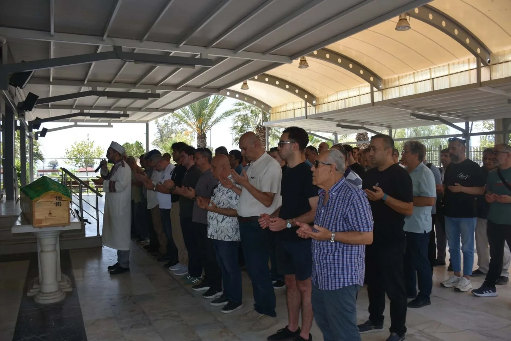 Medya dünyasının kayıpları arasına bir isim daha eklendi
