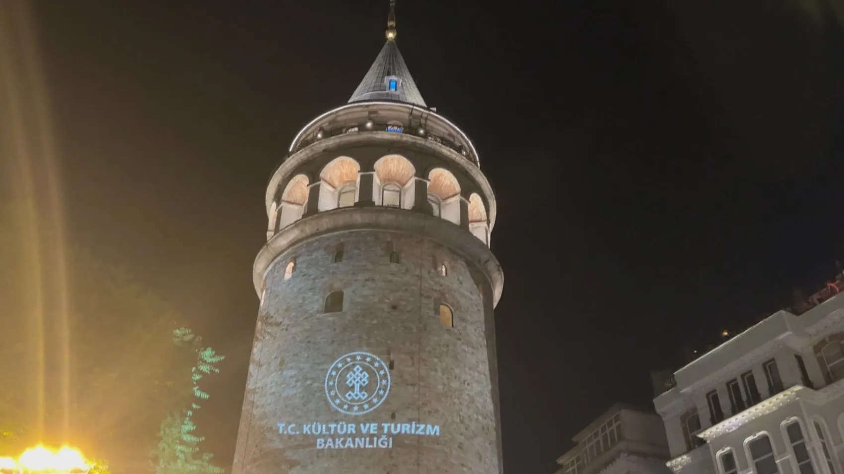 Galata Kulesi bu kez çevre bilinci için ışıklandı
