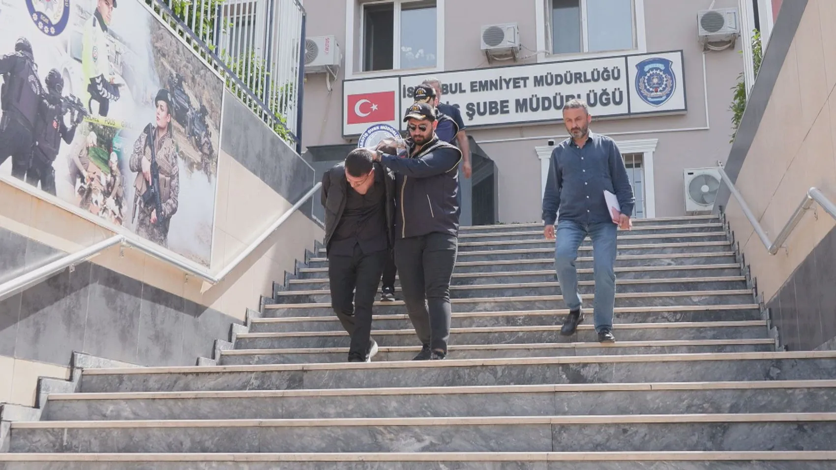Adliye kasasından altın çalan şebekenin kilit isimleri yakalandı