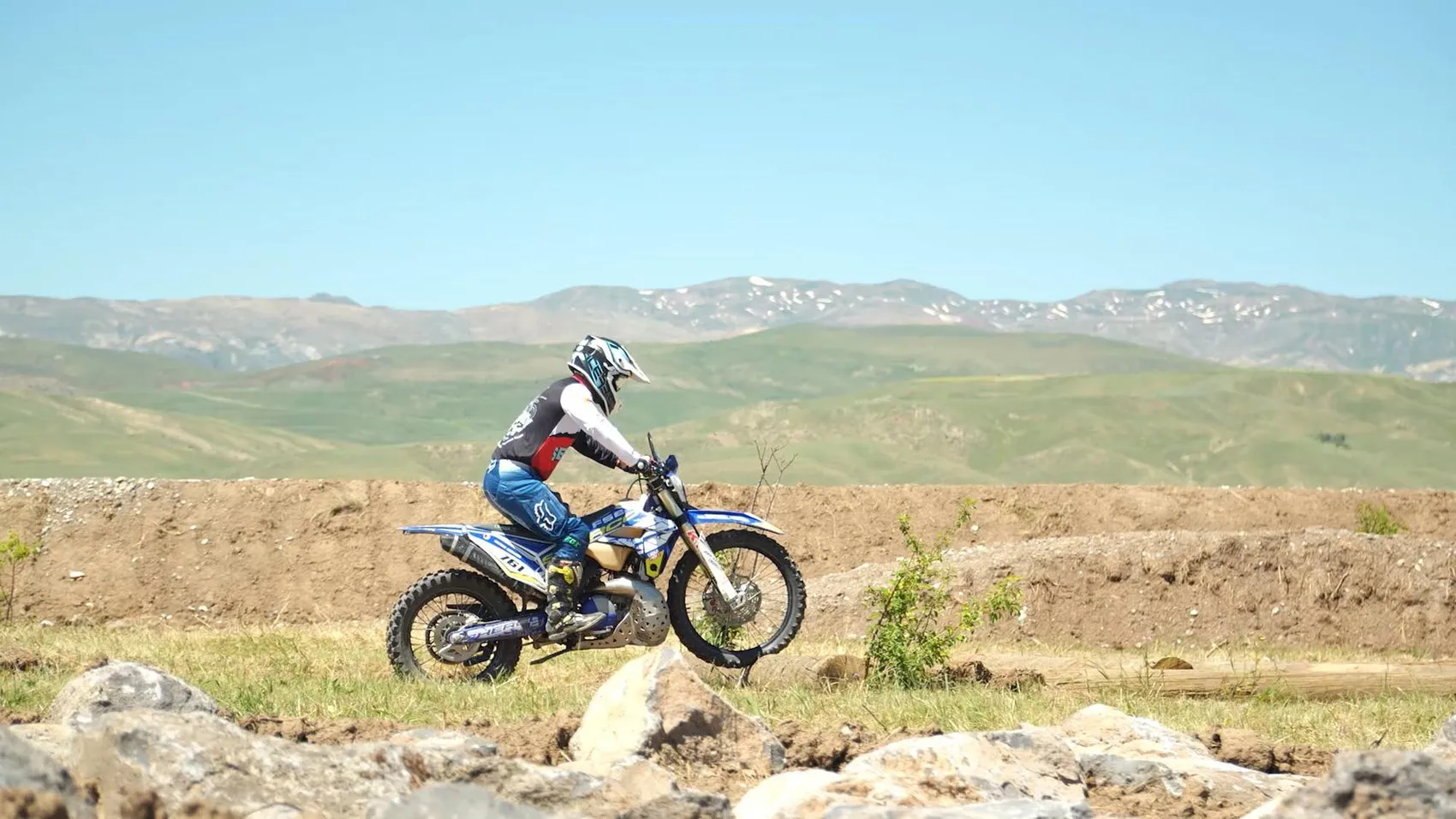Ağrı zirvelerinde 120 sporcuyla dev motor yarışı