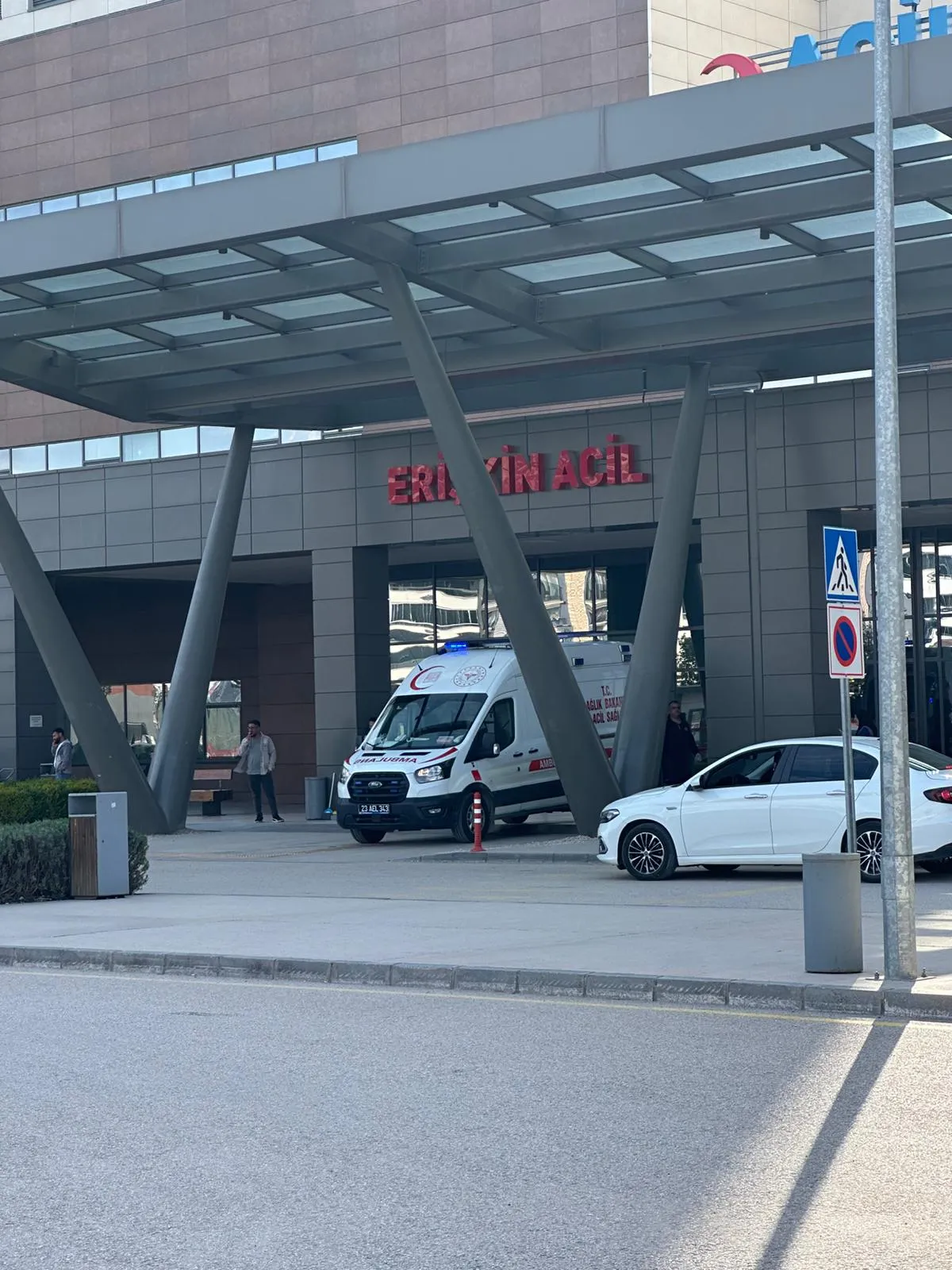 Elazığ’da dört yaşındaki Zeynep Dila havuz kazası sonucu yaşamını yitirdi