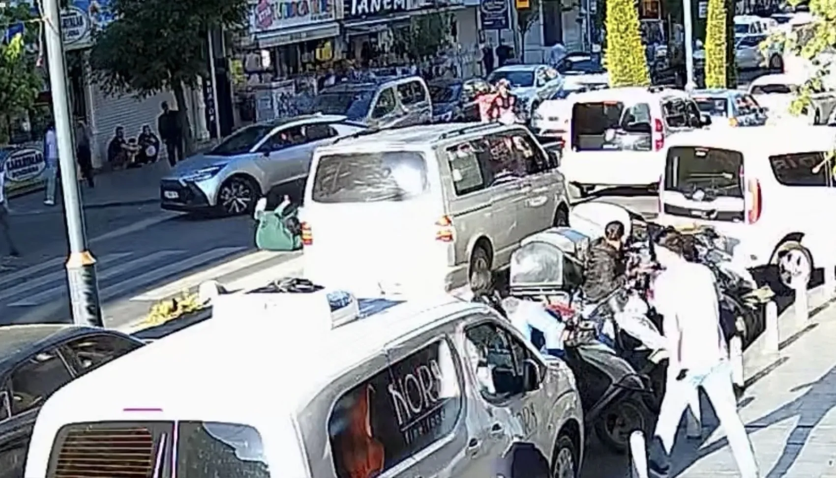 Kağıthane’de 5 yaşındaki Zümre’yi motosiklet kazası hayattan kopardı