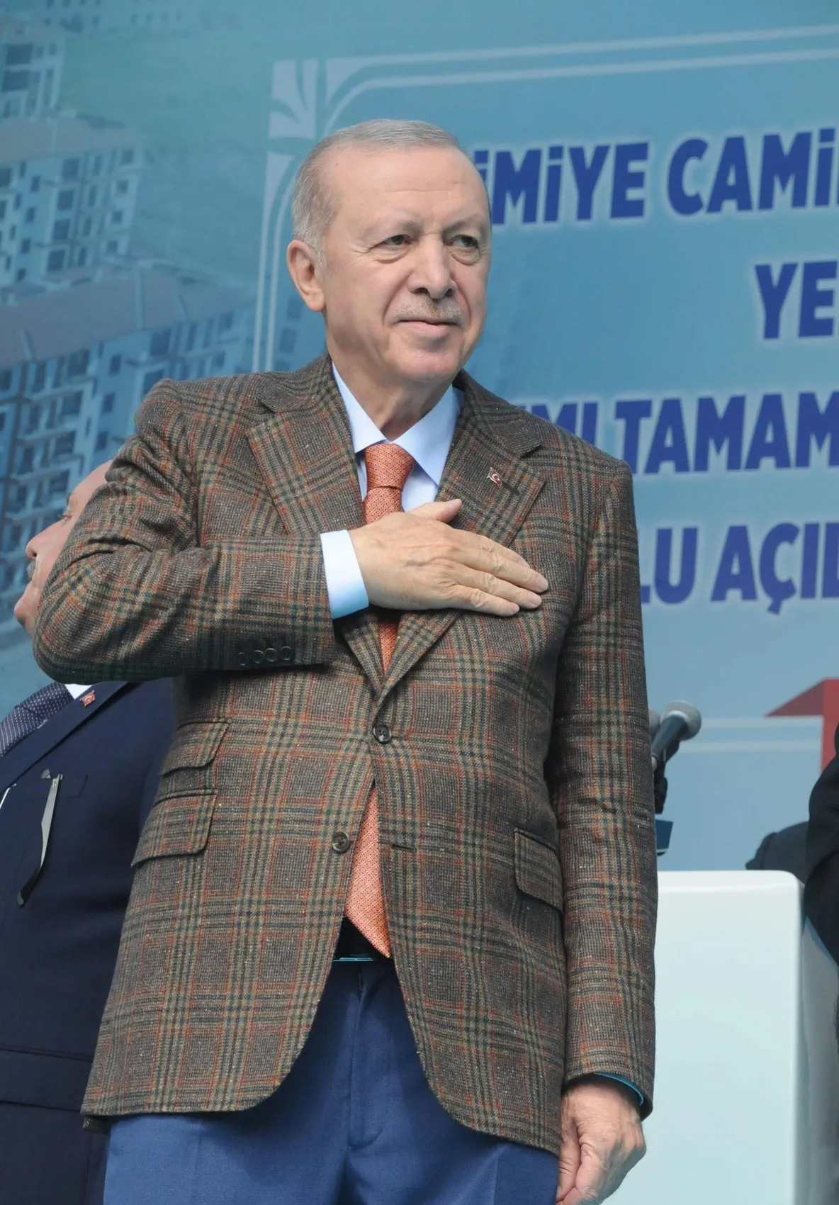 Erdoğan vekilleri militanlıkla suçladı