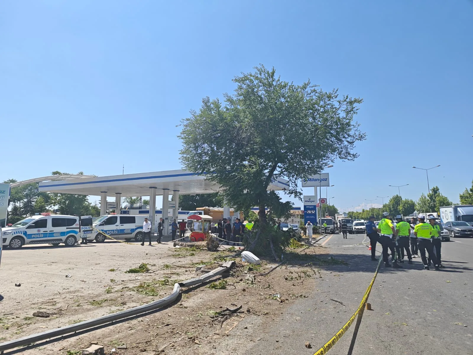 Ankara'da otobüs kazası 1 kişi hayatını kaybetti