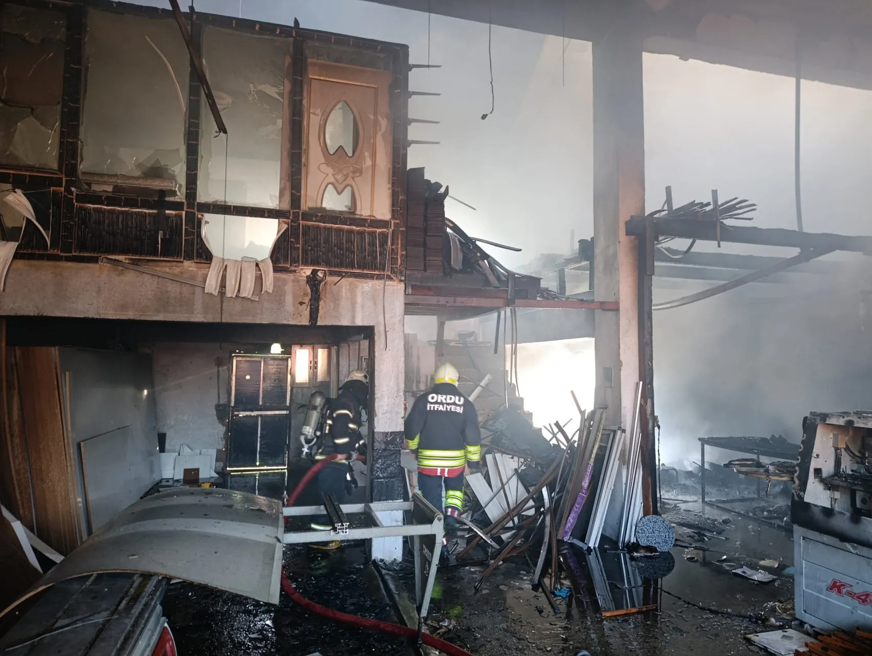 Ordu’daki sanayi sitesinde korkutan yangın
